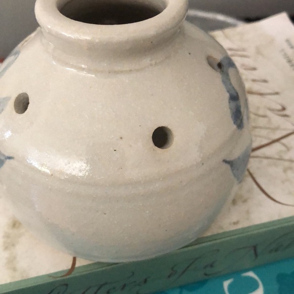 Rare Find Stoneware Flower Frog/diffuser 1960 - Picture 3 of 3